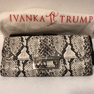 Ivanka Trump clutch